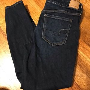 American eagle dark wash jeggings
